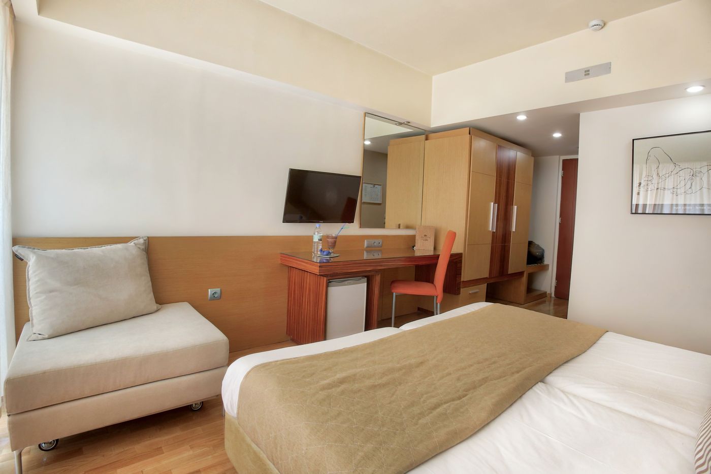 Capsis-Astoria-Heraklion-Room-35