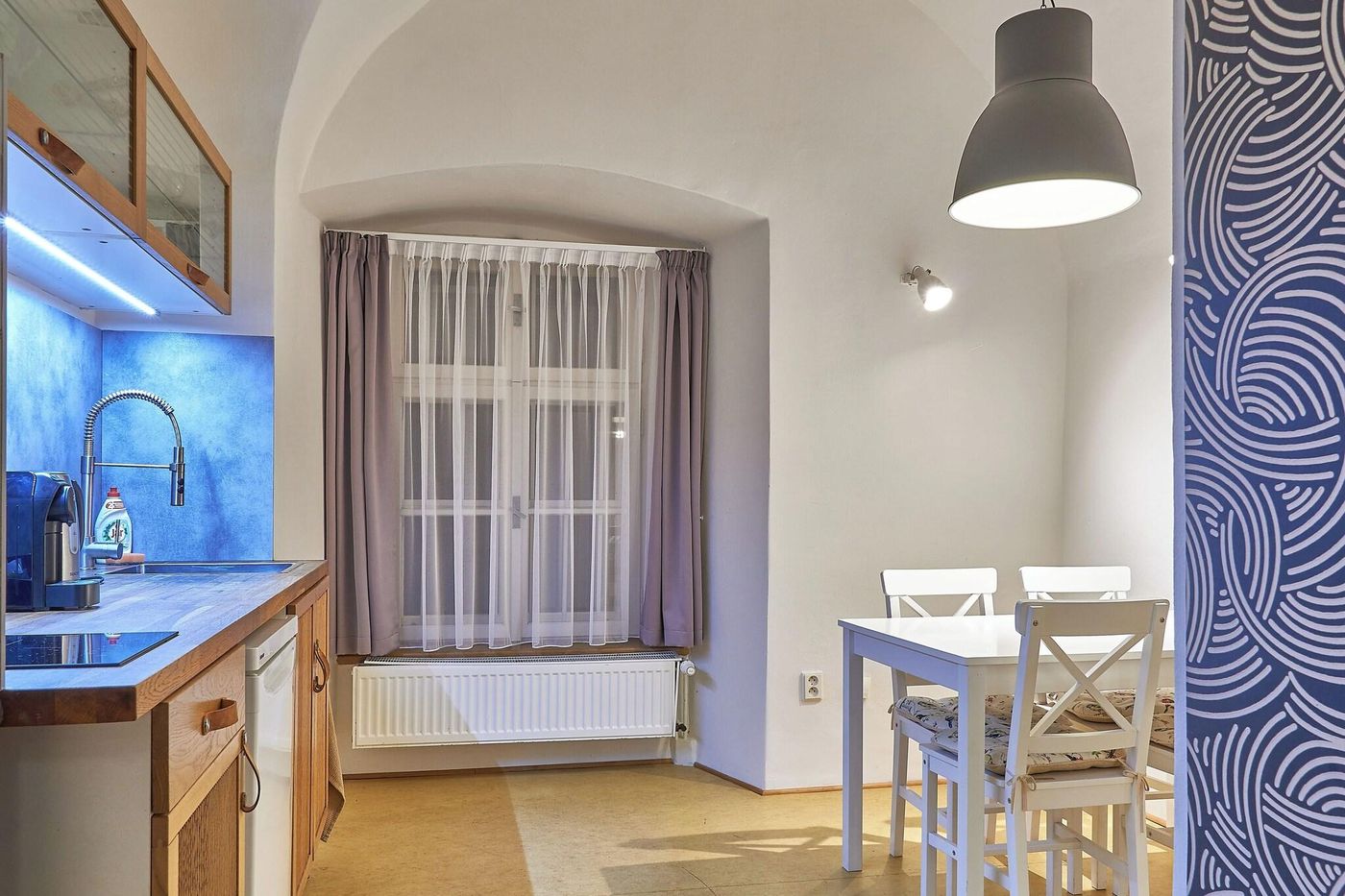 U-Tri-Pstrosu-Room-11