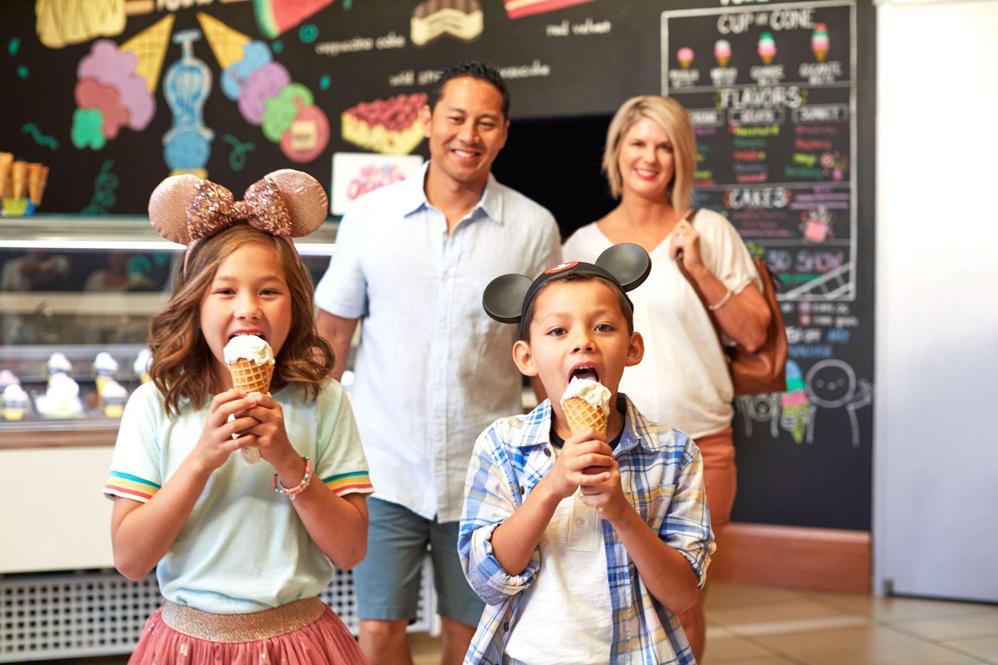 Hyatt-Regency-Orange-County-Lobby-52
