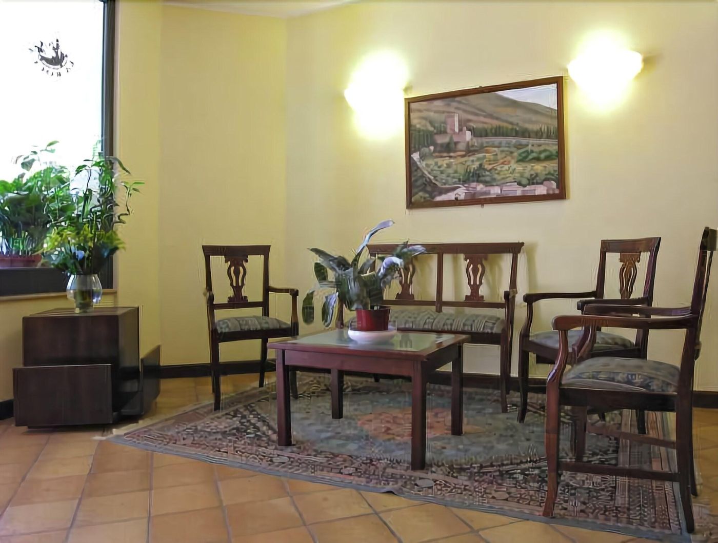 La Rocca-Italy-ASSISI -Lobby-4