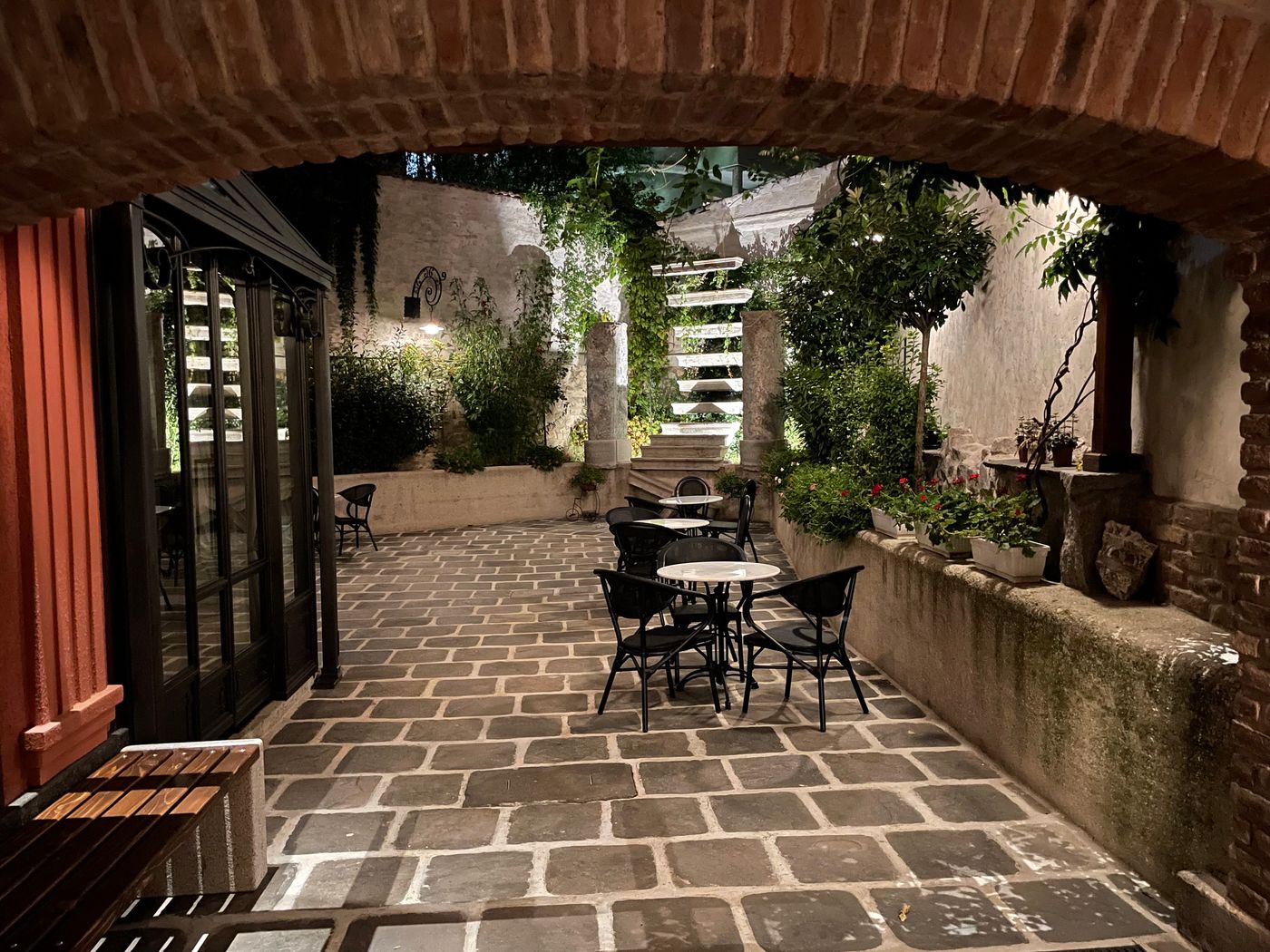 Villa-Flavia-Heritage-Hotel-Lobby-48