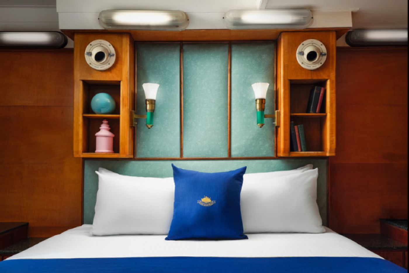 Queen-Mary-Hotel-Room-18