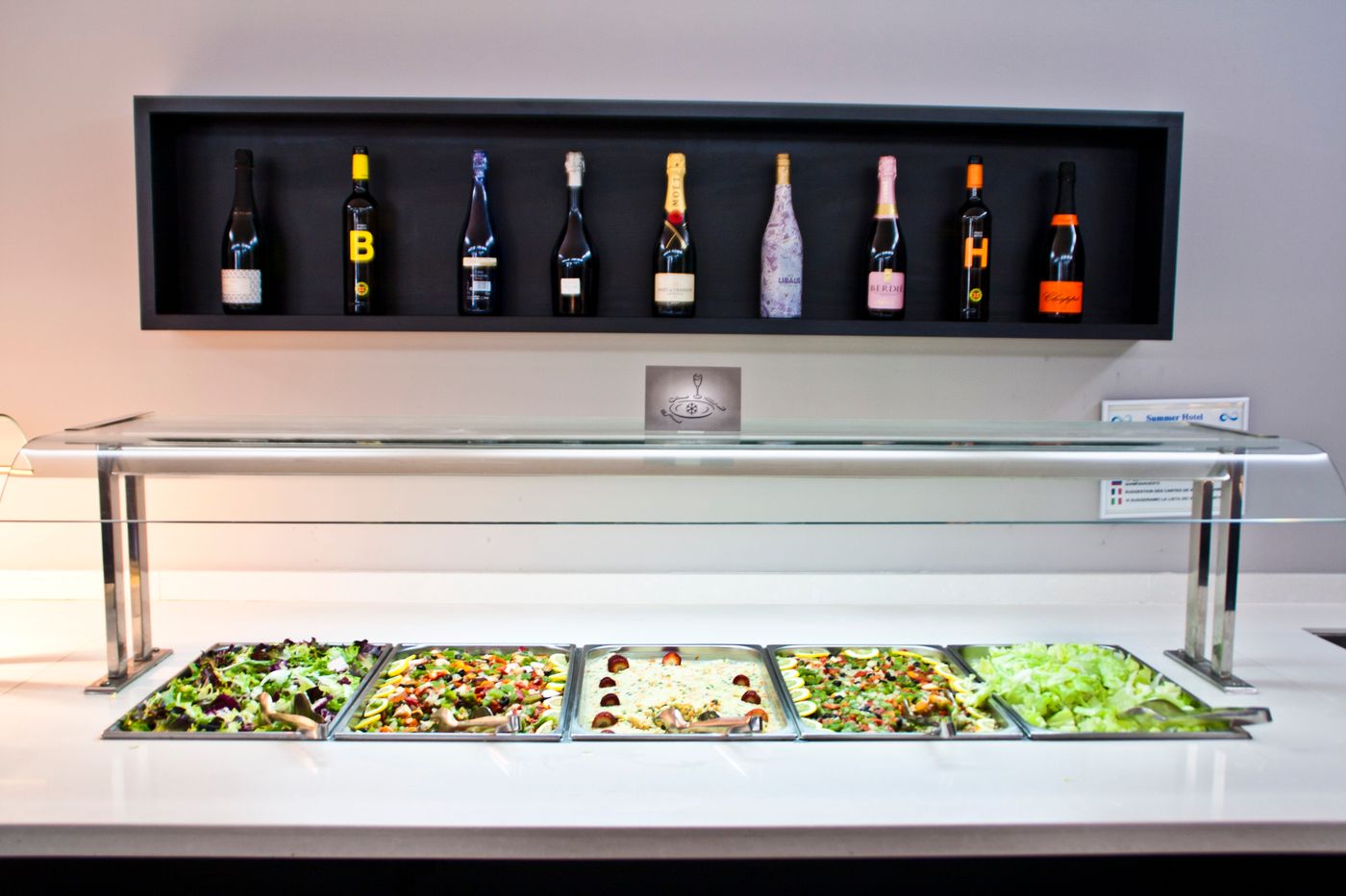 Summer-Restaurant-13