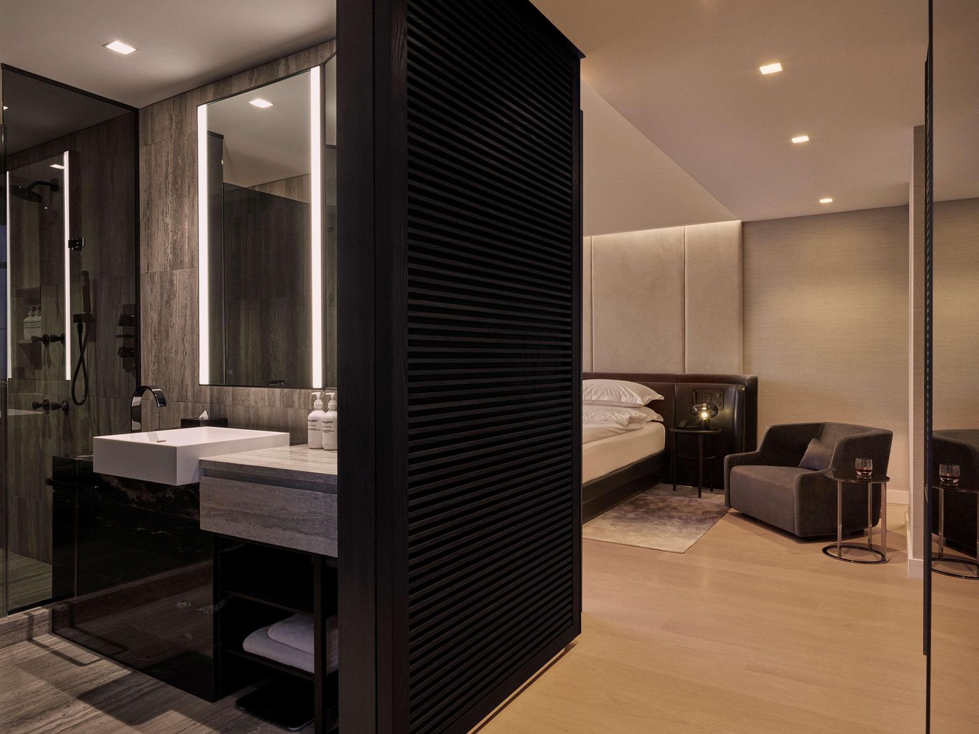 Equinox-Hotel-Hudson-Yards-New-York-Room-29
