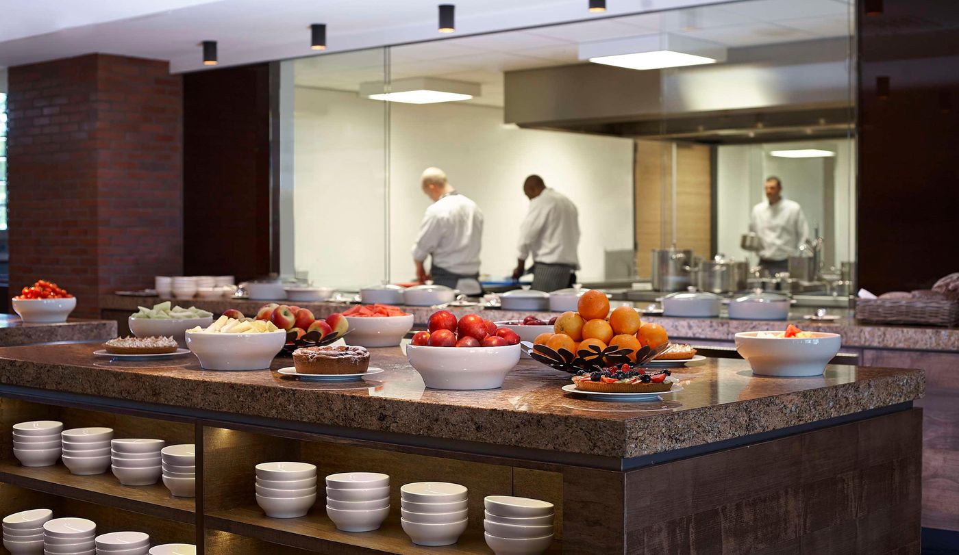 Hyatt-Place-Amsterdam-Airport-Restaurant-33