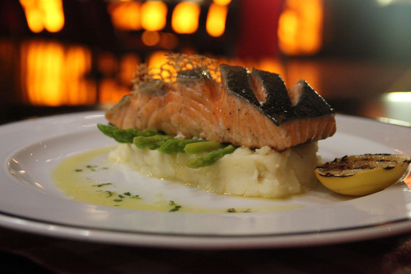 Hotel-Crowne-Plaza-Deira-Restaurant-73