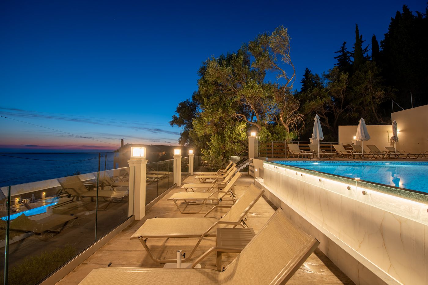 Mazis-Apartments-Pool-15