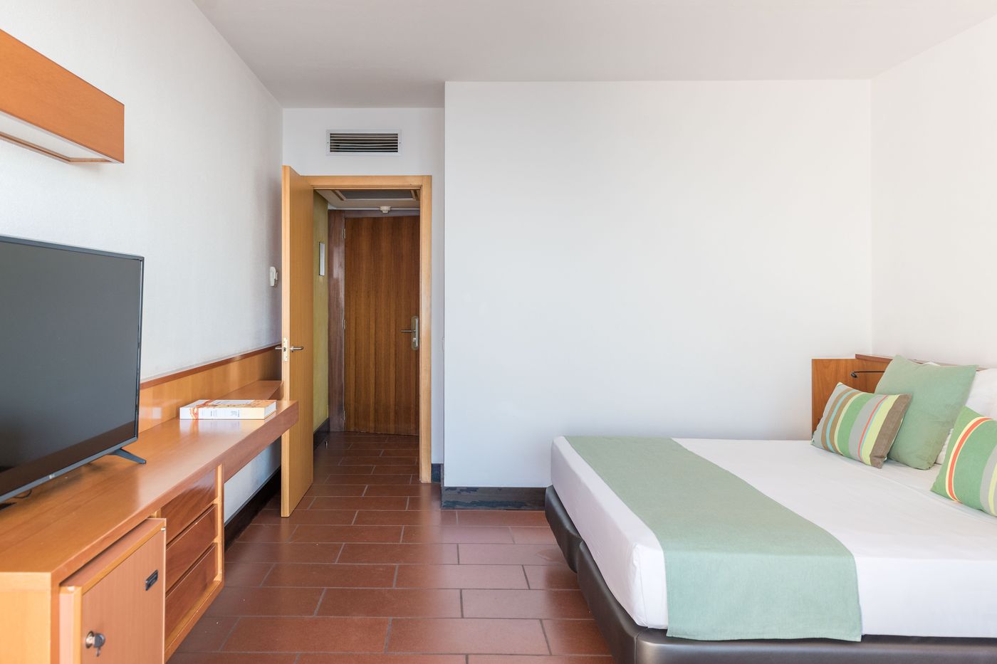 Almadraba-Park-Room-38