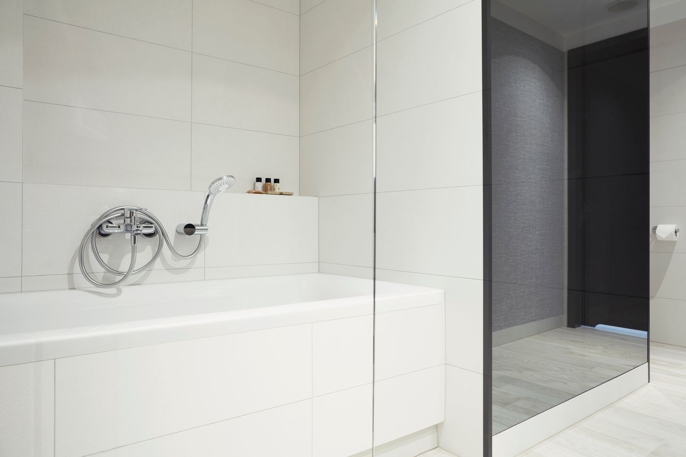 Q Hotel Plus Wroclaw Bielany-Poland-Bielany Wrocławskie-Room-7