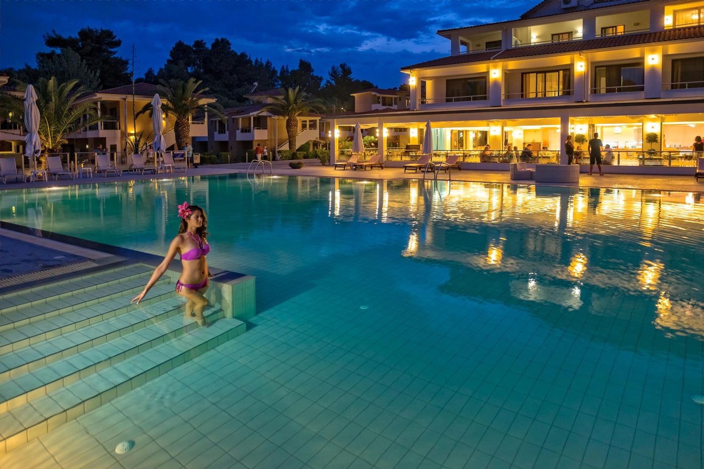 Lagomandra-Beach-Hotel-Pool-15