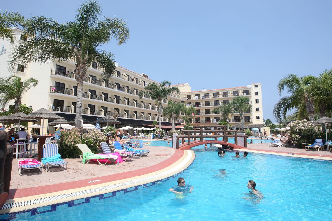 Tsokkos-Gardens-General-view-5