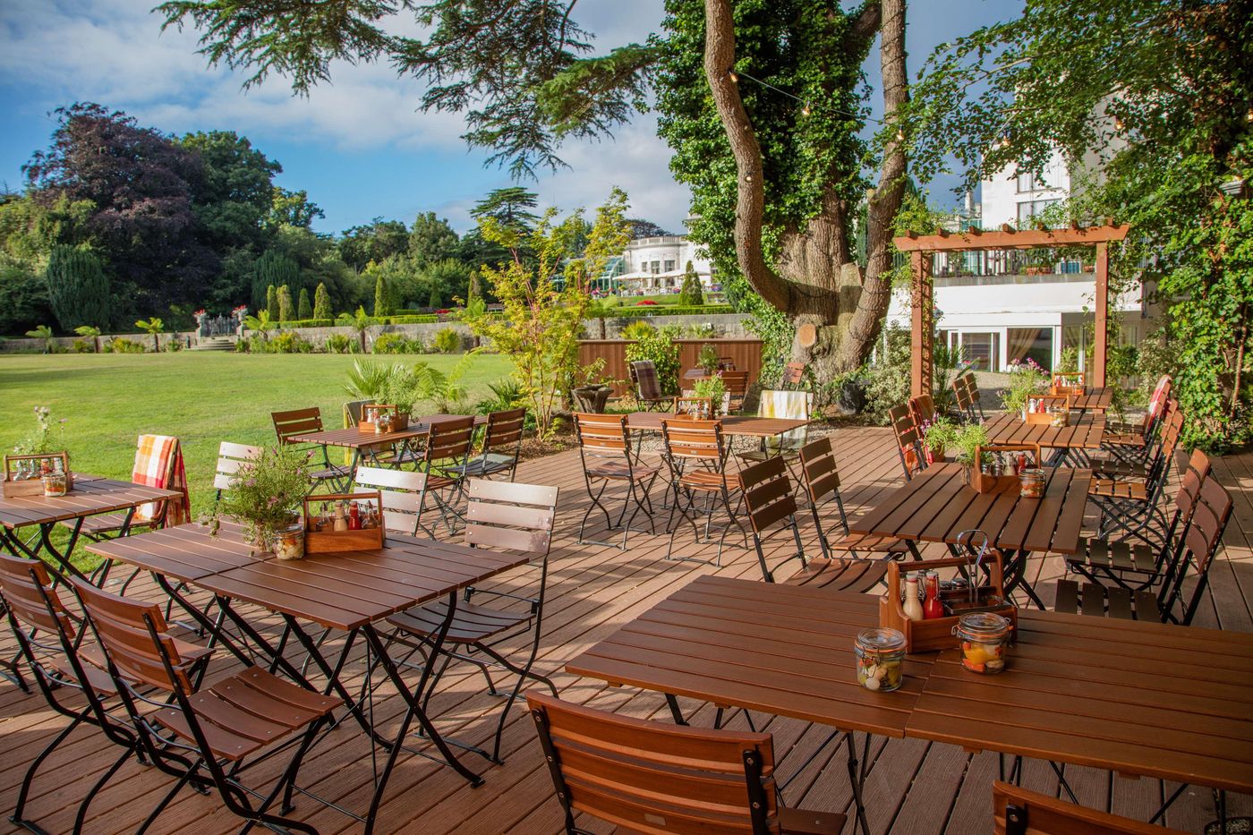 Radisson-Blu-St-Helens-Hotel-General-view-33