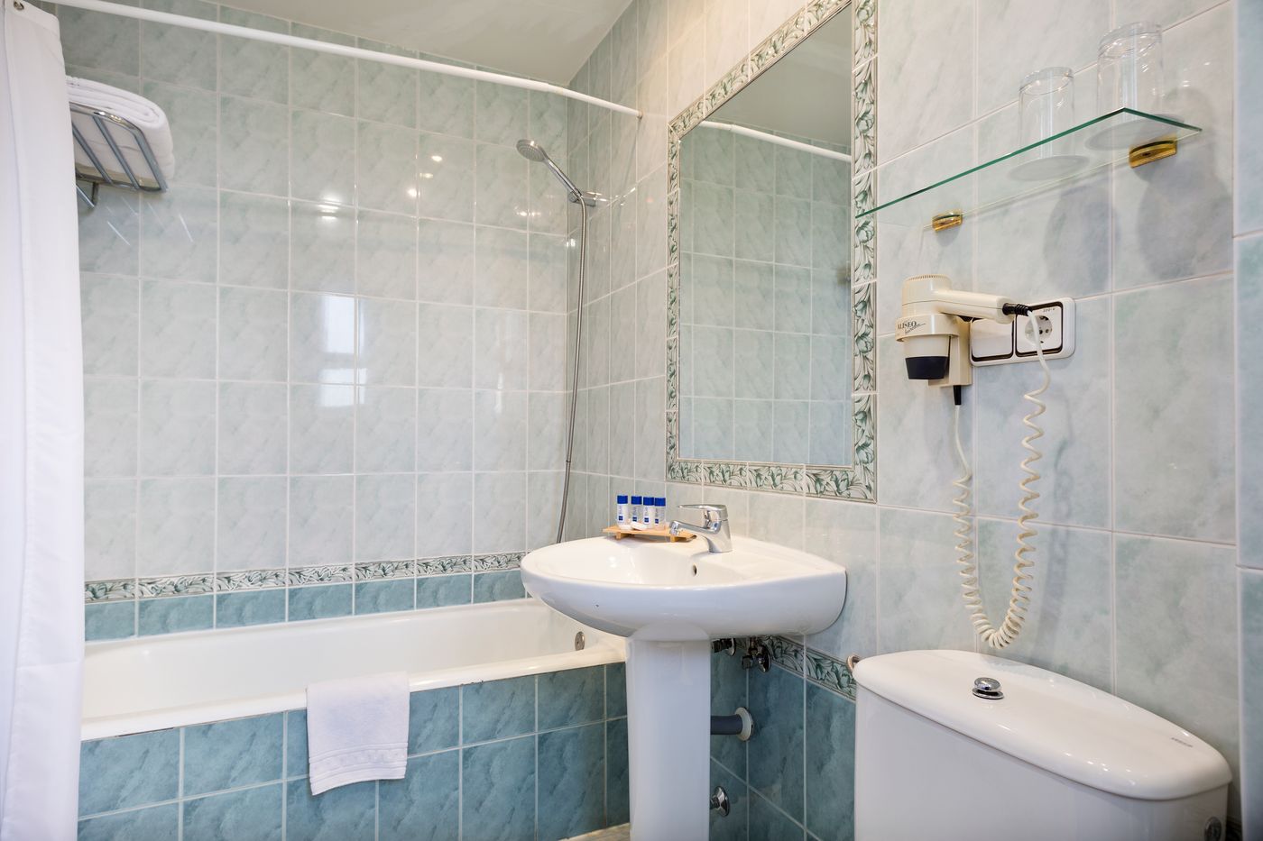 Osuna-Feria-Madrid-Room-28