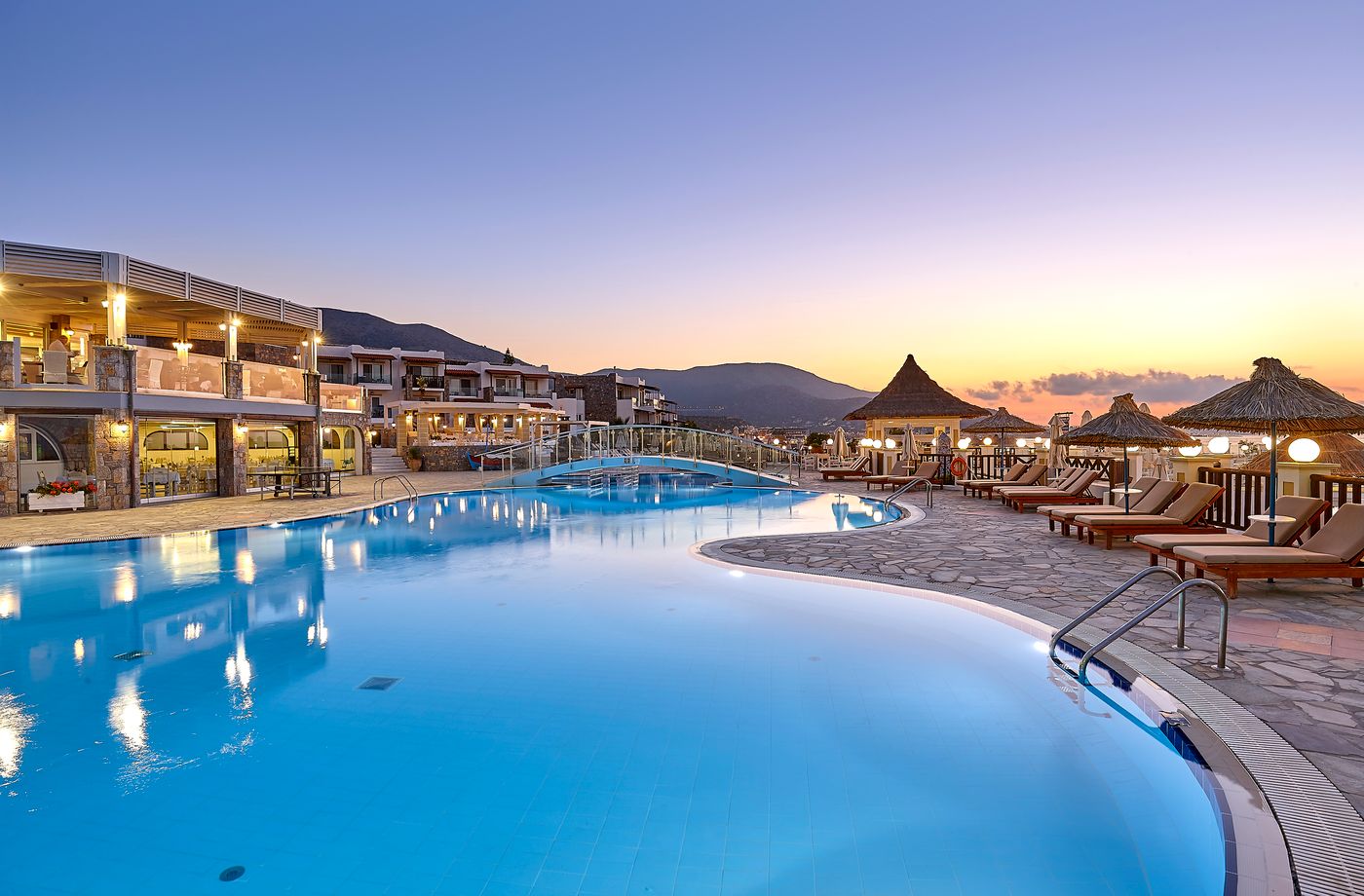 Alexander-Beach-Hotel-and-Village-Pool-3