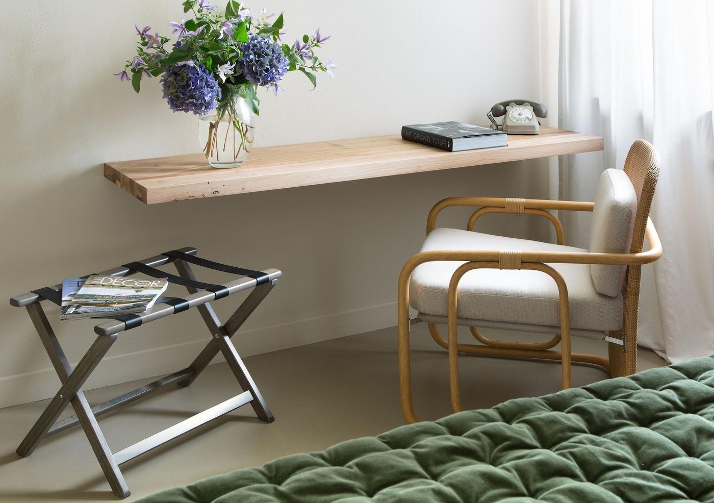 Brusco Rooms-Italy-CAPIAGO INTIMIANO-Room-7