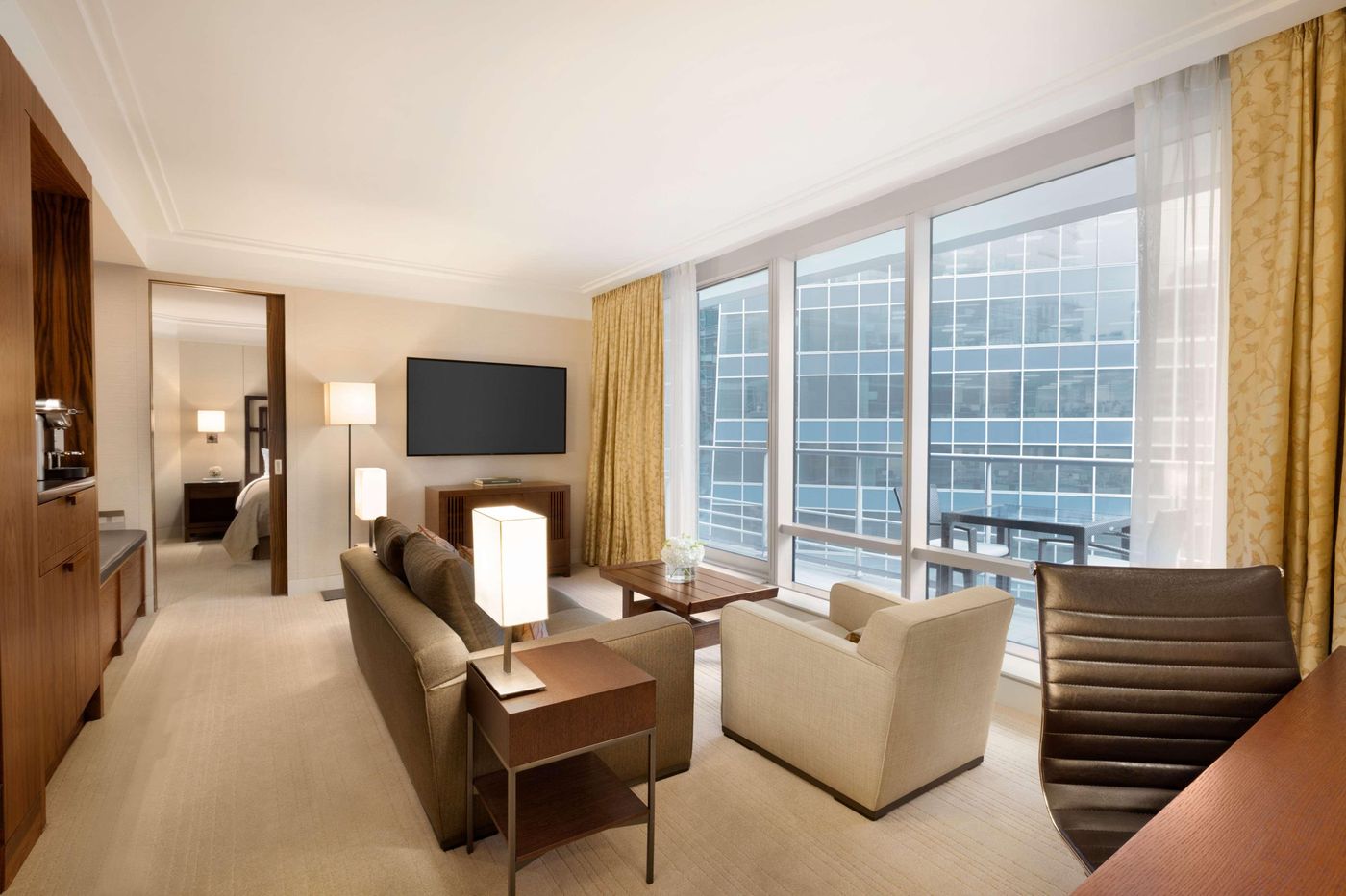 Shangri-La-Vancouver-Room-31