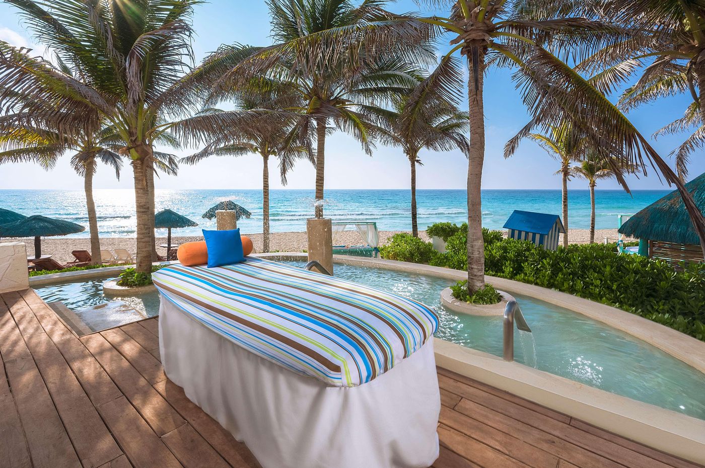 The-Pyramid-at-Grand-Oasis-Sports-and-Entertainment-90