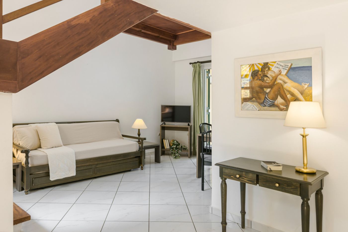 Century-Resort-Apartments-Room-52