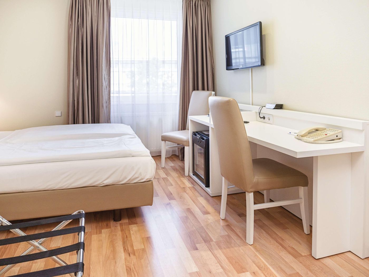 Hotel-am-Schloss-Koepenick-Berlin-by-Golden-Tulip-Room-22