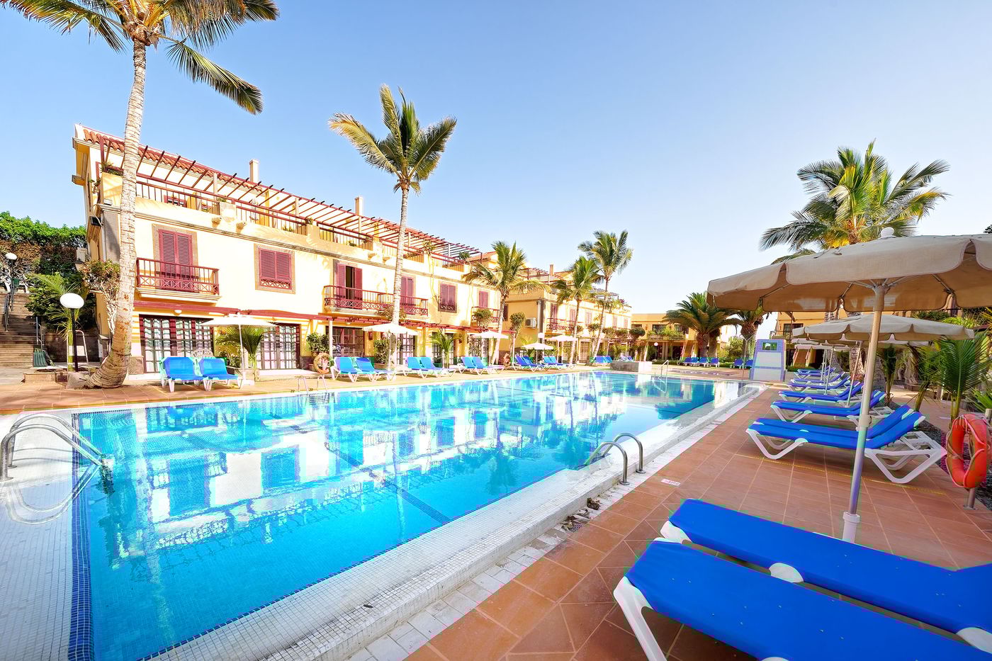 Maspalomas-Oasis-Club-Pool-3