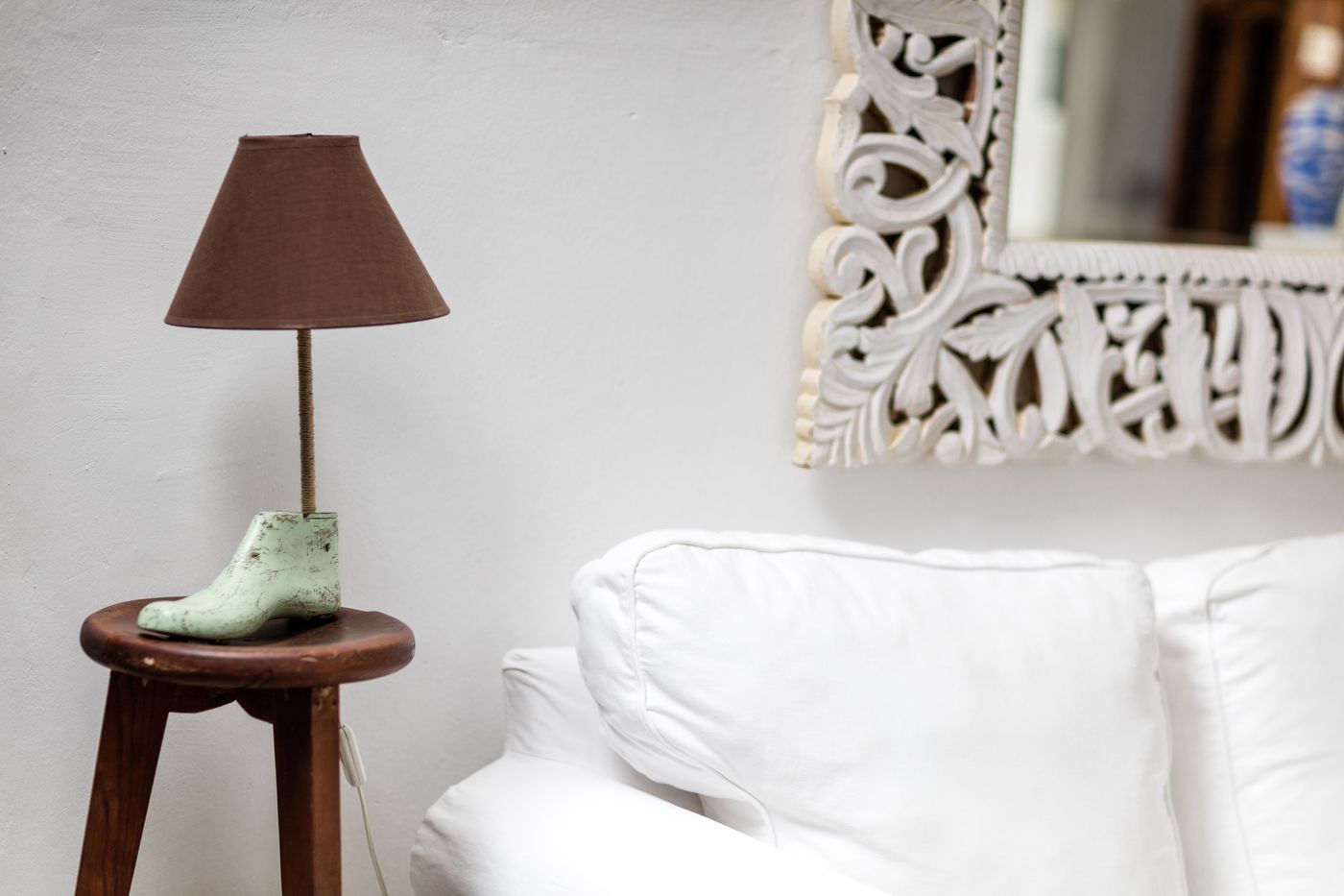 Rhenia-Bungalows-Lobby-16