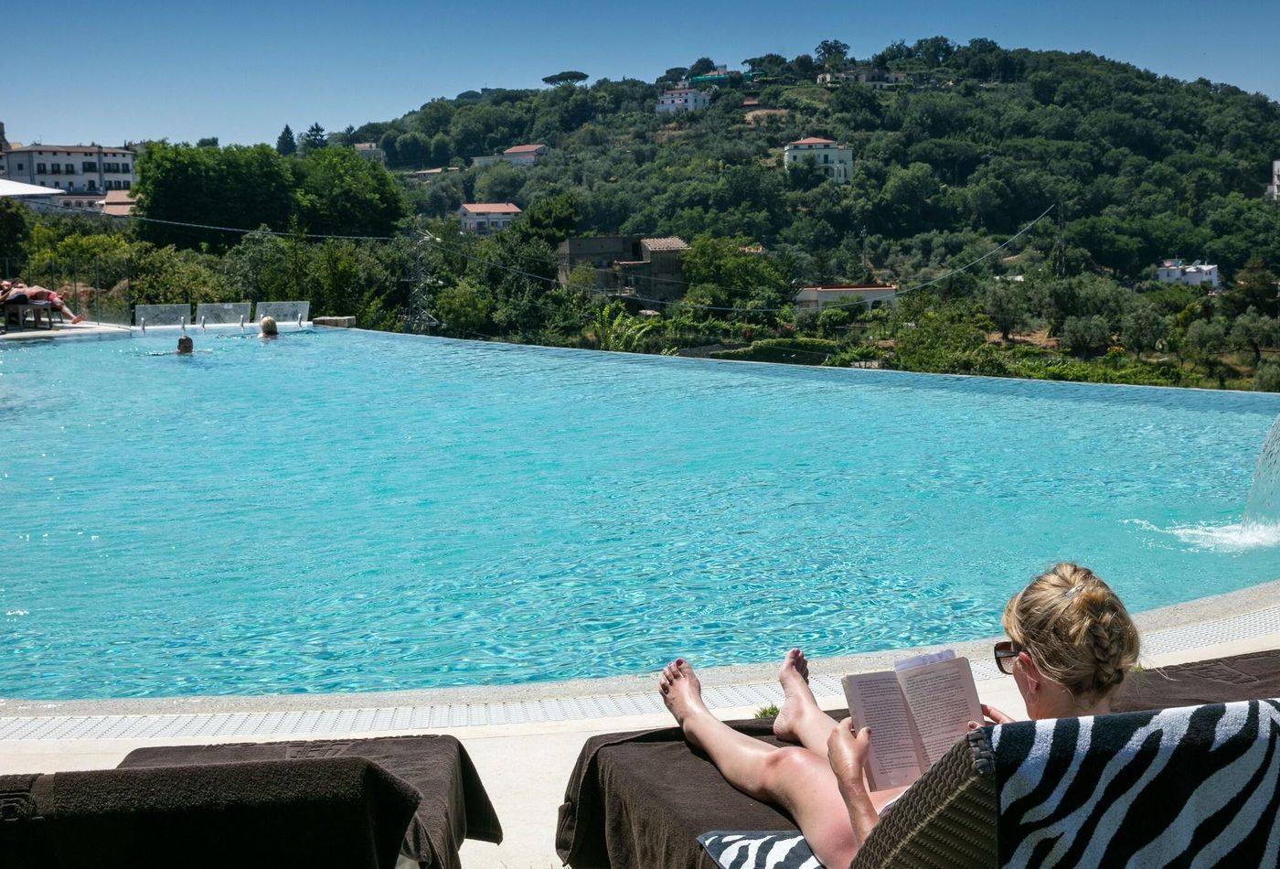 Grand-Hotel-Due-Golfi-Pool-11