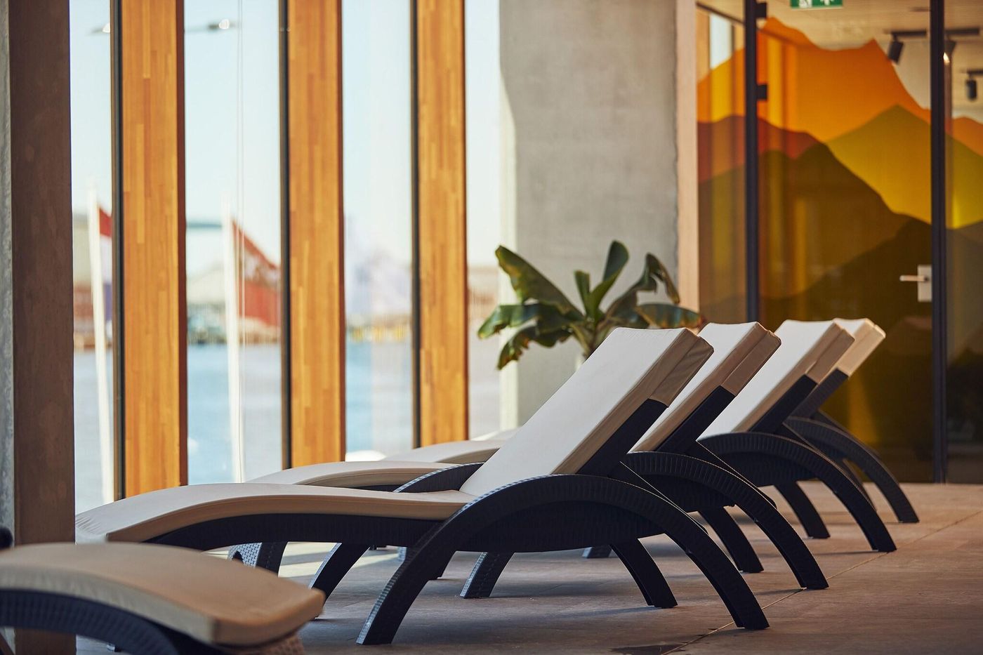 Hotel-Jakarta-Amsterdam-Pool-22