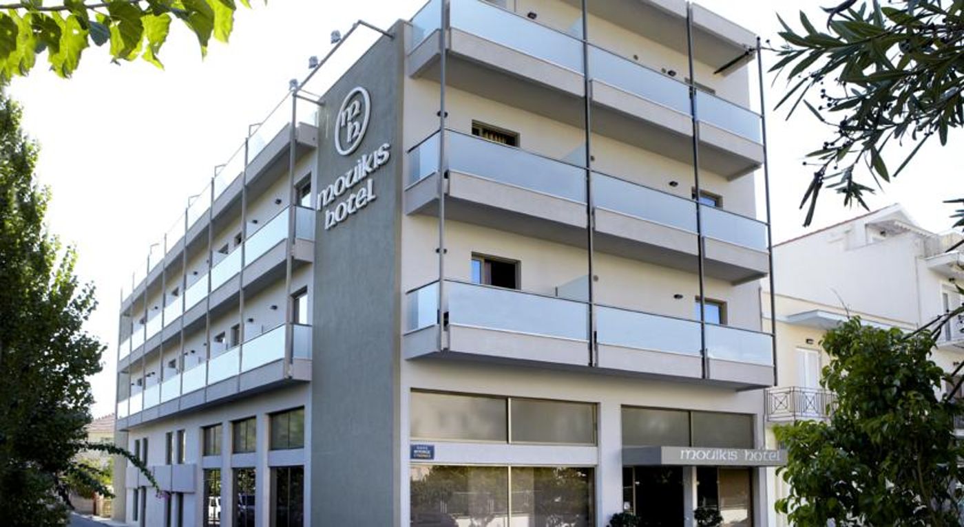 Mouikis Hotel