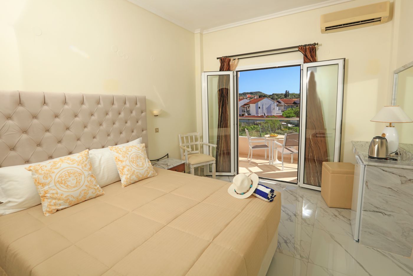  HOTEL CAVOMARINA Updated Rooms