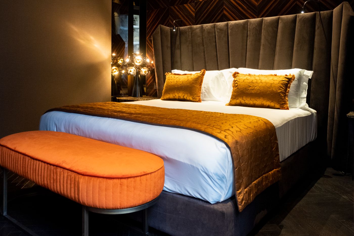 U-Visionary-Roma-Hotel-Room-17