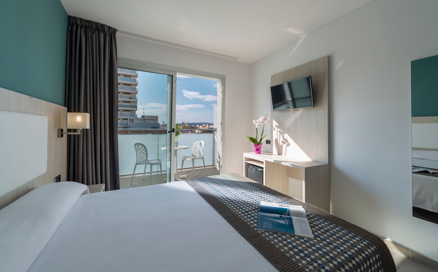 4R-Miramar-Calafell-Room-7