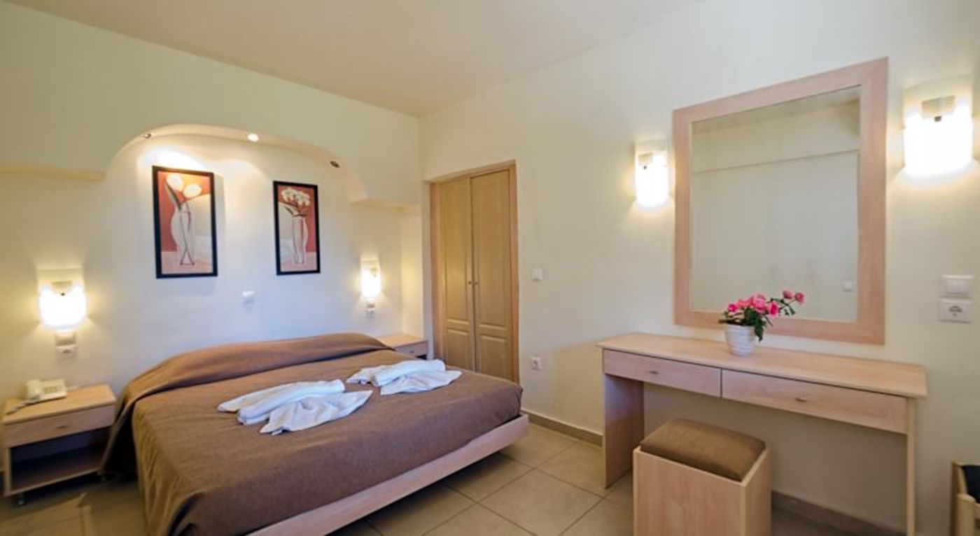 Pefkos Village Resort