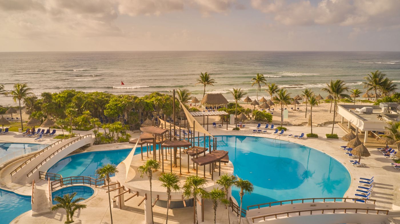 Bahia-Principe-Grand-Tulum-Beach-93