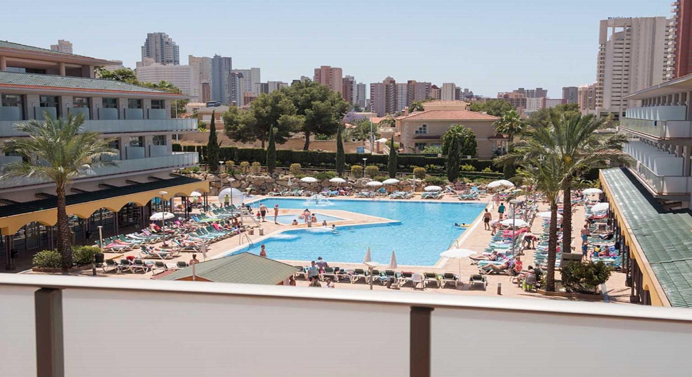 Mediterraneo-Benidorm-Hotel-Room-2