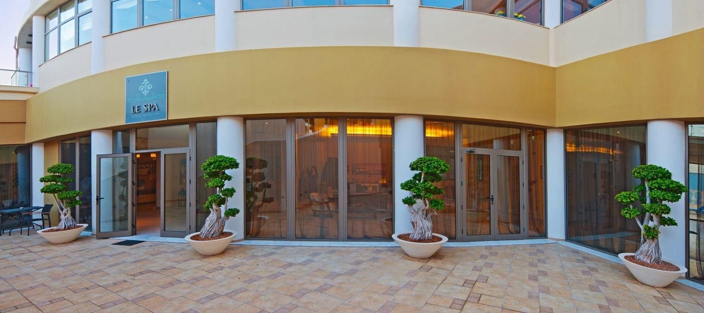 La-Marquise-Luxury-Resort-Complex-Sports-and-Entertainment-56