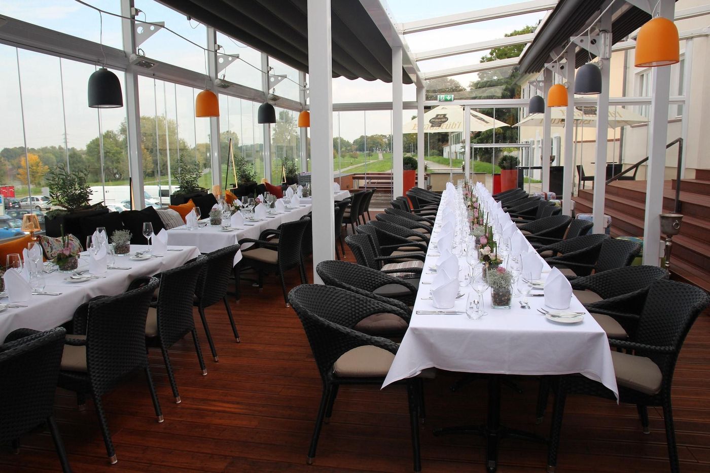 Höll am Main - Germany - RUESSELSHEIM - Restaurant - 9