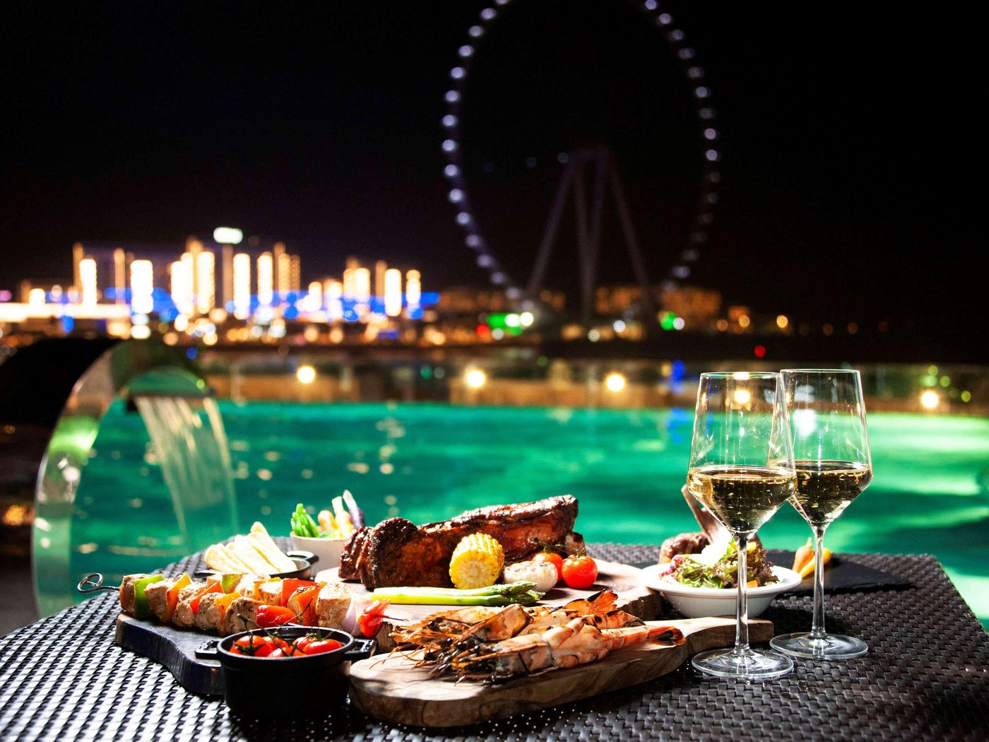 Sofitel-Dubai-Jumeirah-Beach-Bar-84