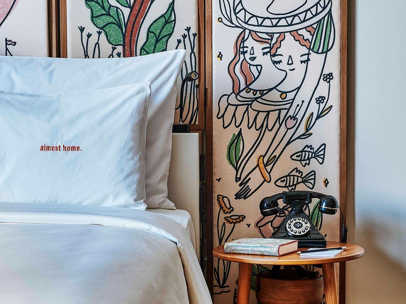 25hours-Hotel-Dubai-One-Central-Room-36