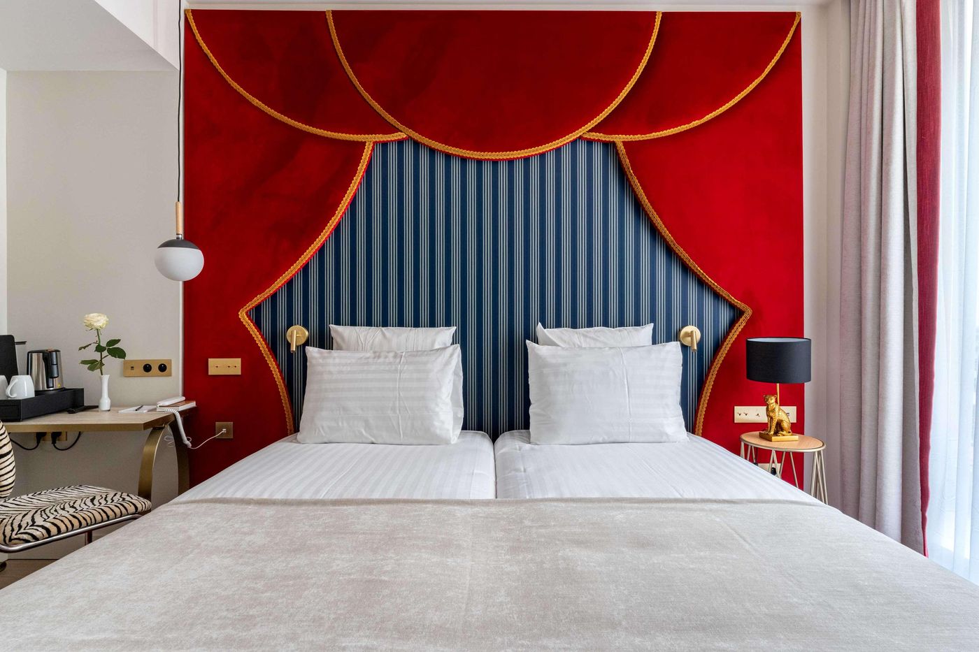 Astra-Opera-Astotel-Room-7