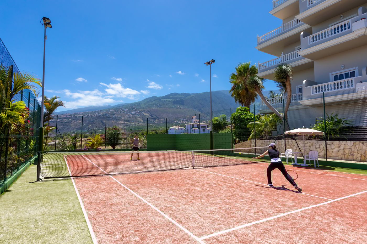 Riu-Garoe-Sports-and-Entertainment-17