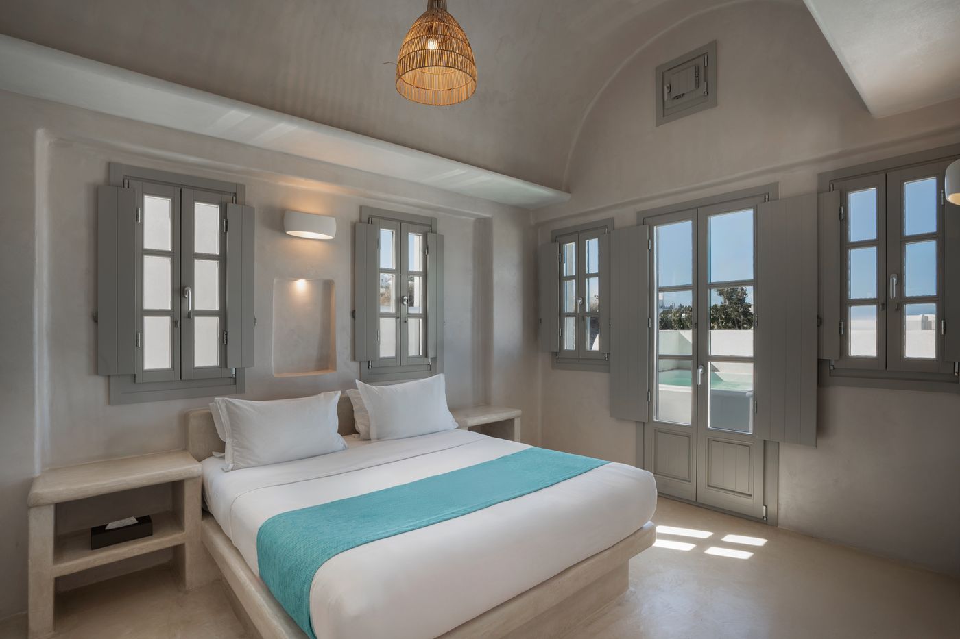 Danae-Suites-Room-11