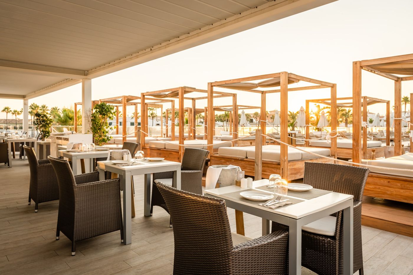 Casas-del-Lago-Hotel---Beach-Club-Terrace-14