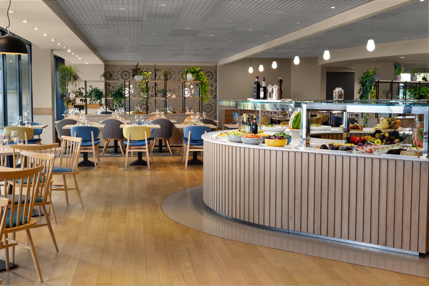 Crowne-Plaza-Milan-Linate-Restaurant-4