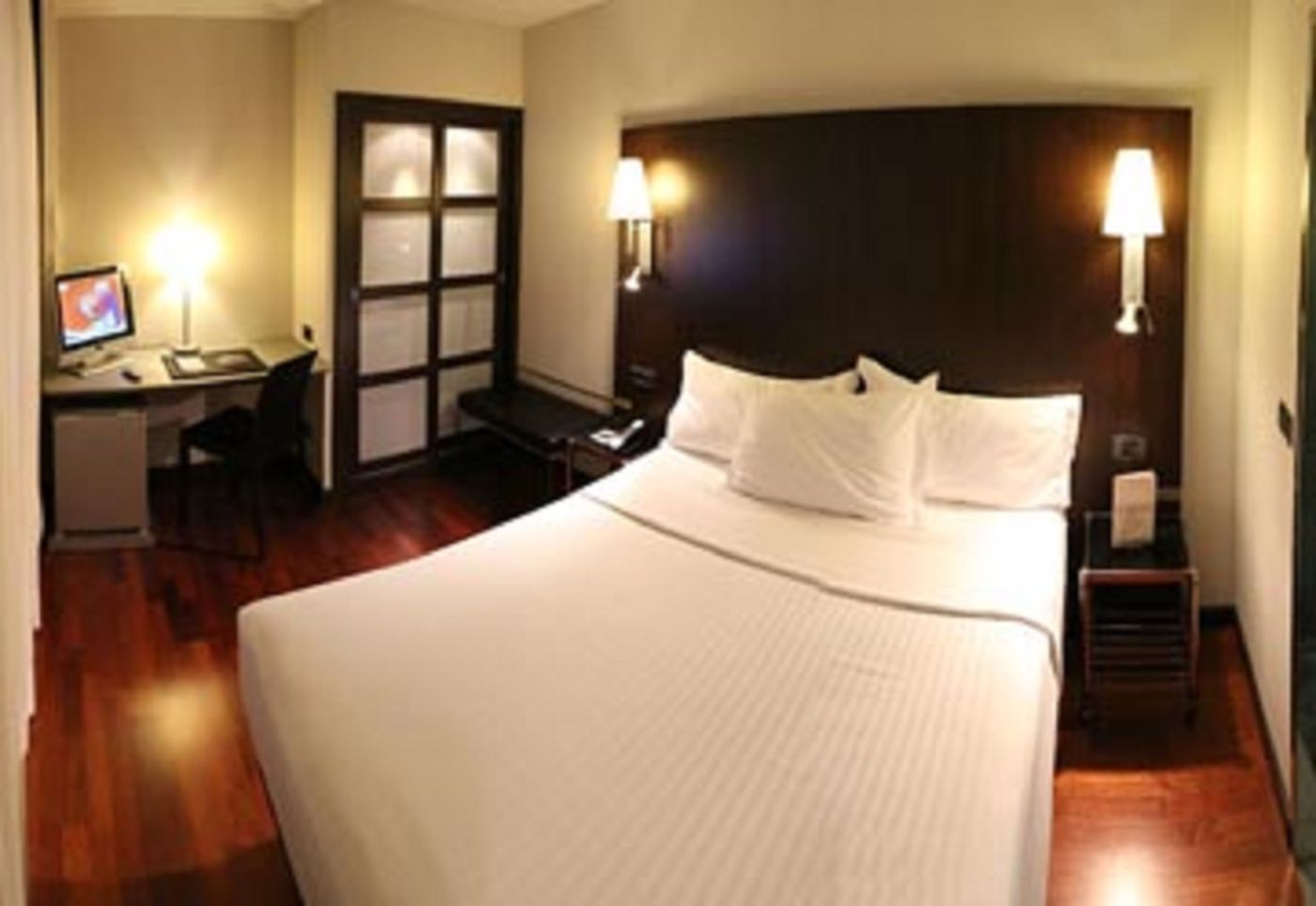 Hotel Vilamari-Spain-Barcelona-Room-4