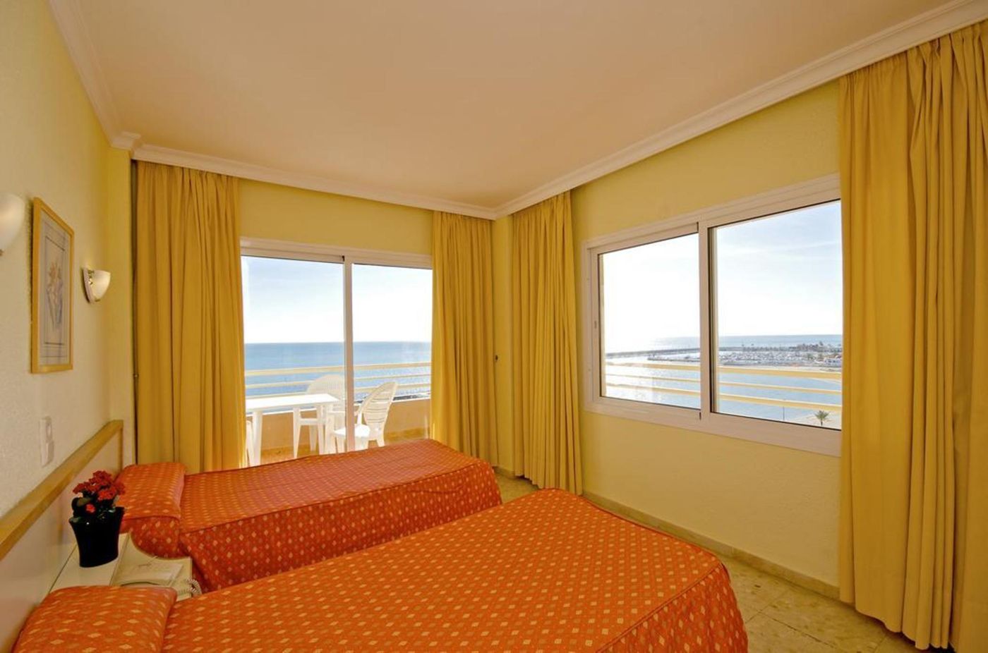 Stella-Maris-Room-16