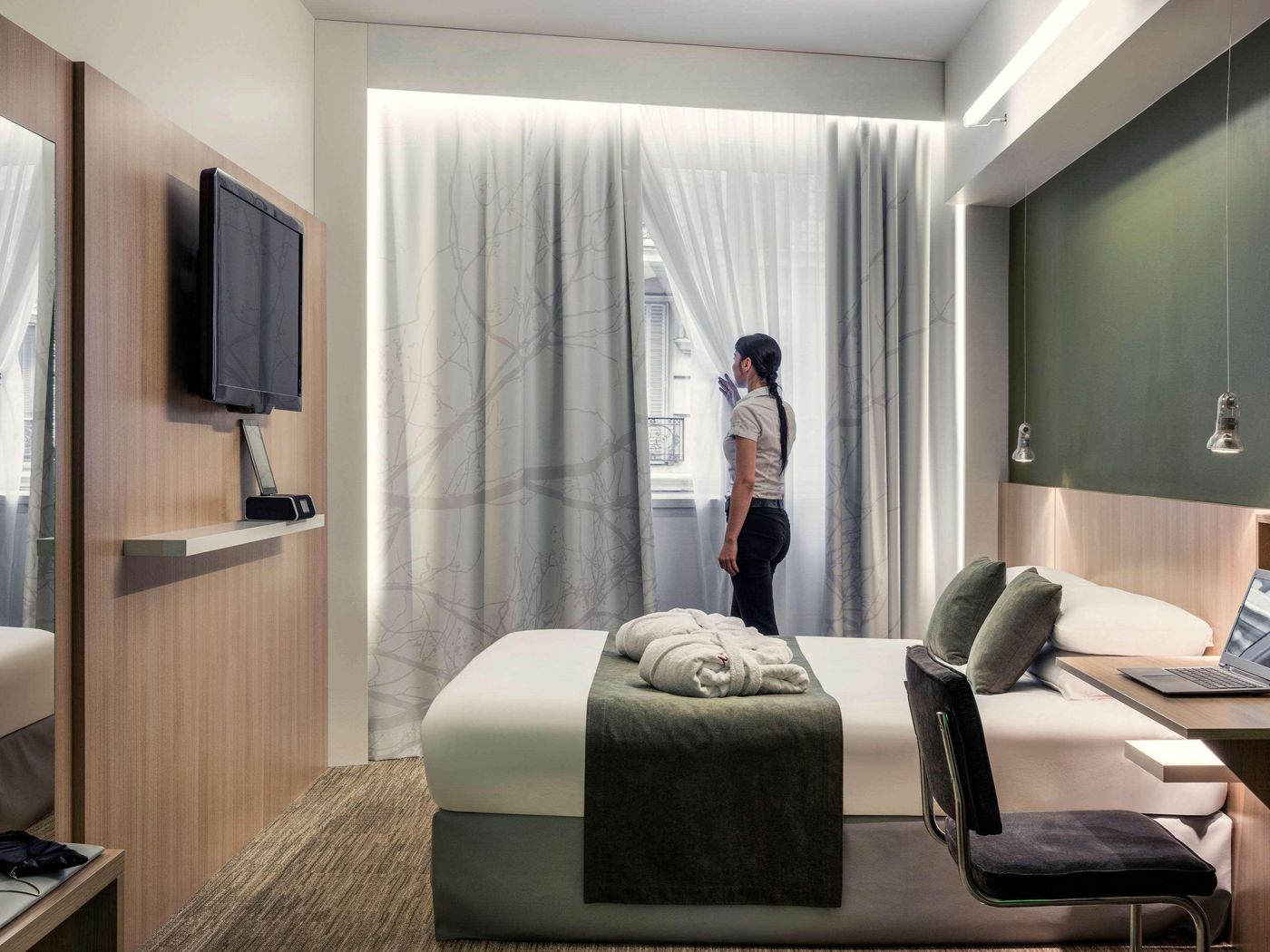 Mercure-Gare-Du-Nord-La-Fayette-Room-21