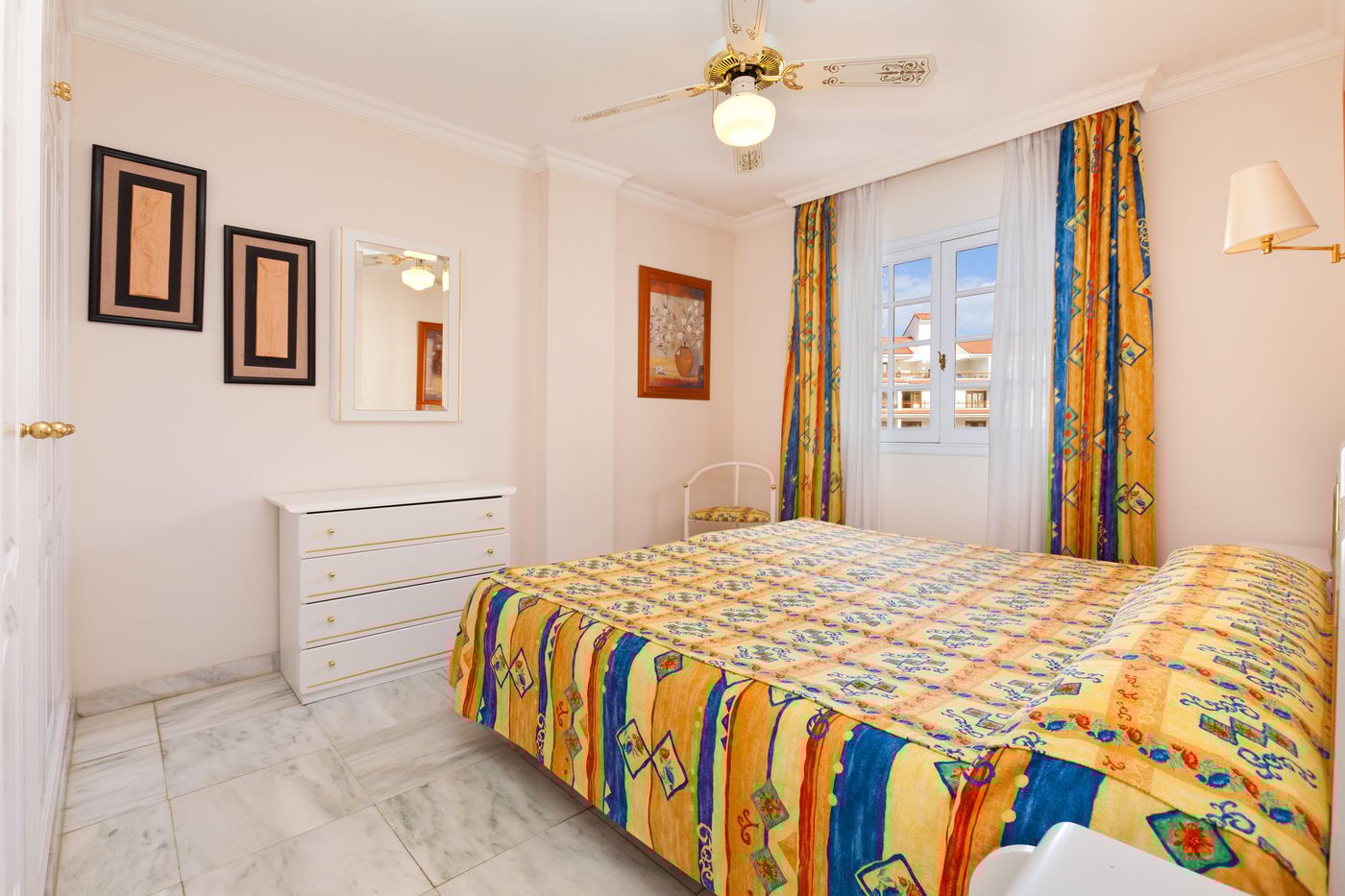 Apartamentos-Casablanca-Room-8