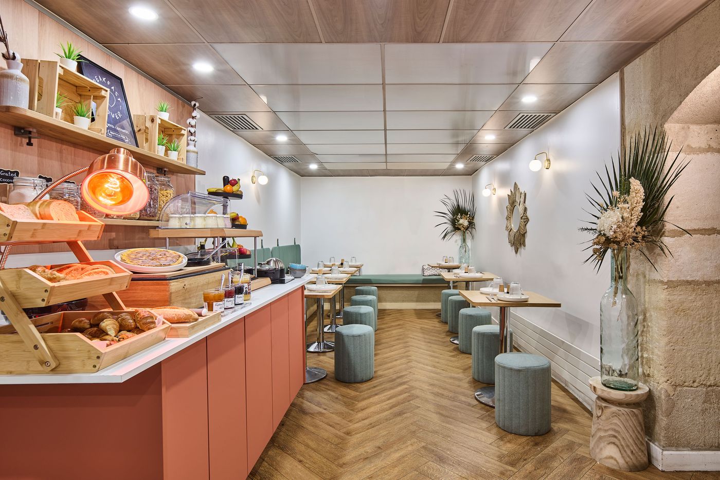 Hotel-Cervantes-by-HappyCulture-General-view-8