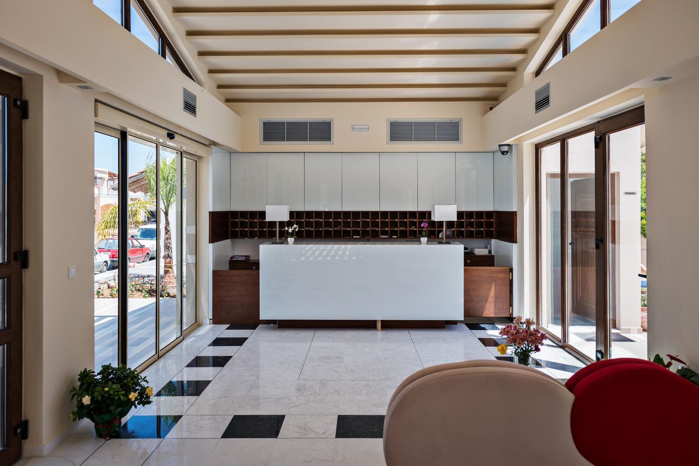 Oscar-Suites---Village-Lobby-29