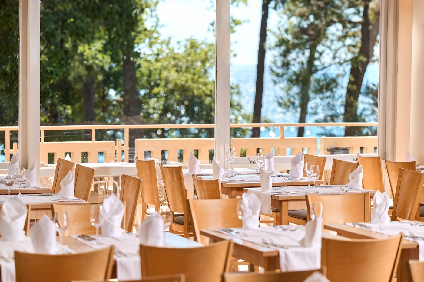 Hotel-Sol-Aurora-Restaurant-23